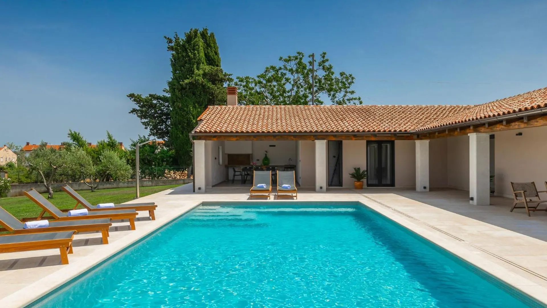 Villa Marialba By Interhome Pula