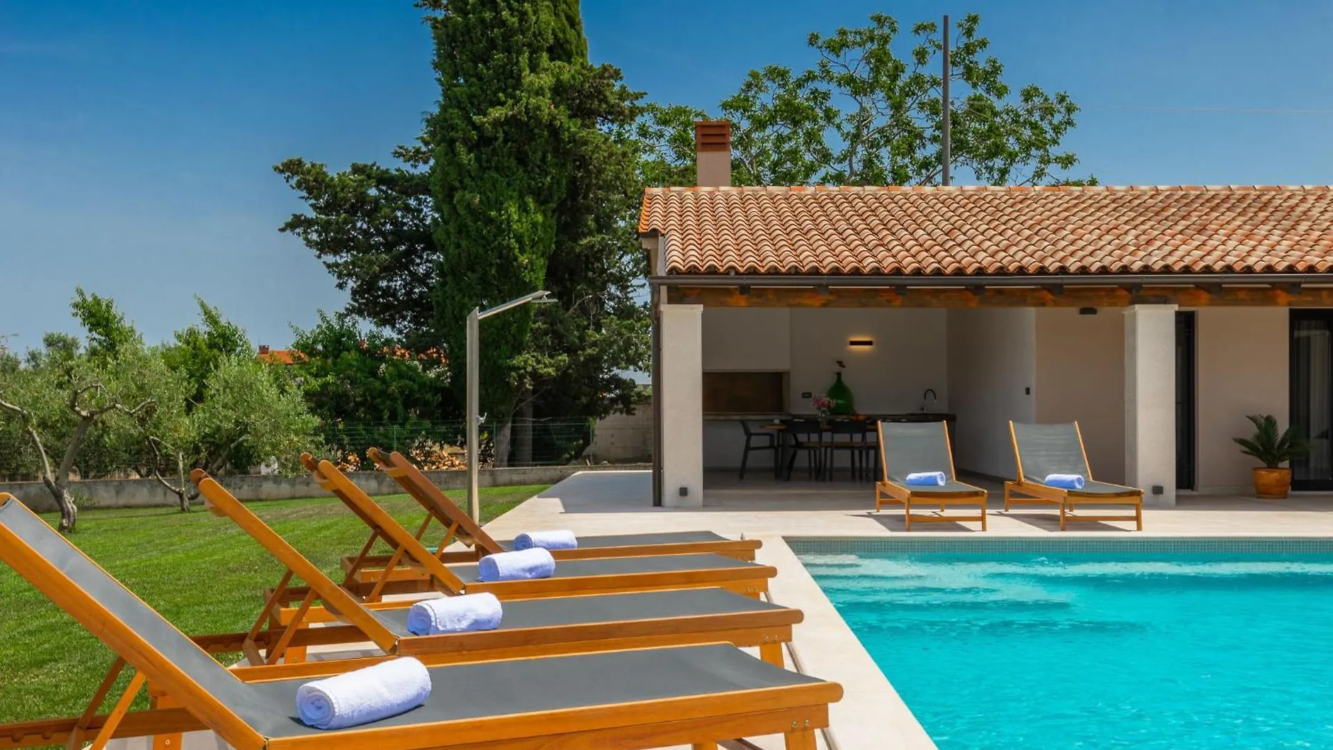 Villa Marialba By Interhome Pula